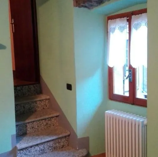 Il Borgo Di Monica Feriehus