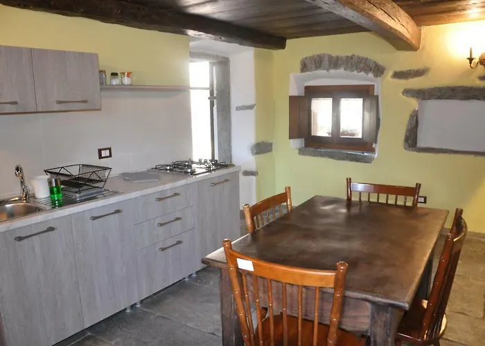 בית נופש Il Borgo Di Monica