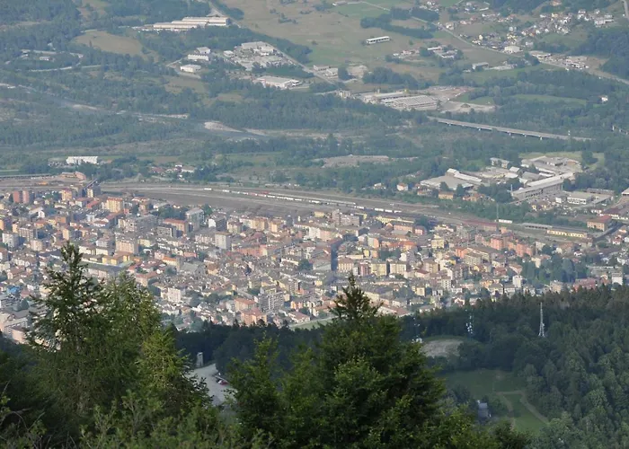 Il Borgo Di Monica Feriehus